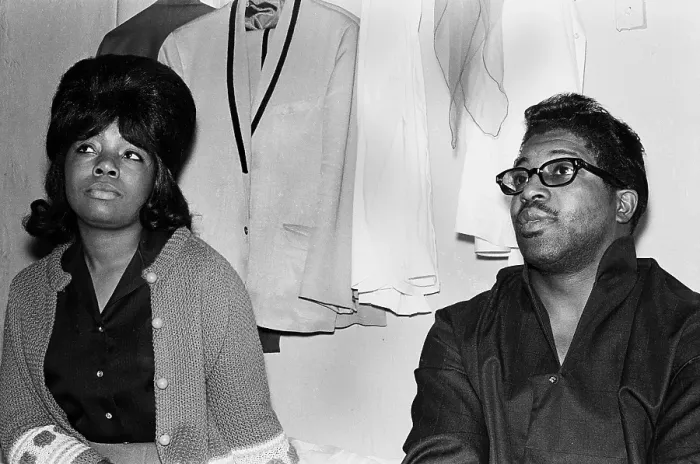 Framed Print : Bo Diddley At The Apollo Framed Print : Bo Diddley At The Apollo