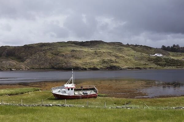 Boat ashore, Teelin Bay, County Donegal, Ireland, Europe, PublicGround