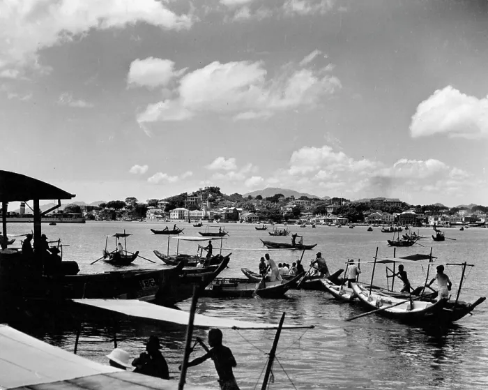 Framed Print : BOATS OFF AMOY CHINA Framed Print : BOATS OFF AMOY CHINA