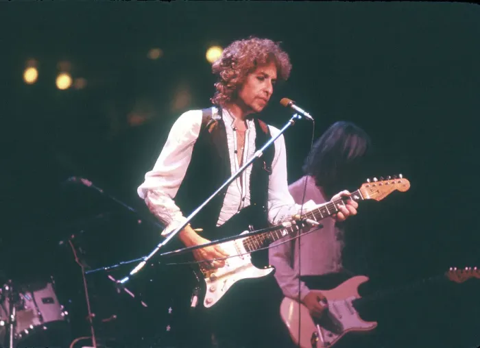 Framed Print : Bob Dylan In Atlanta Framed Print : Bob Dylan In Atlanta