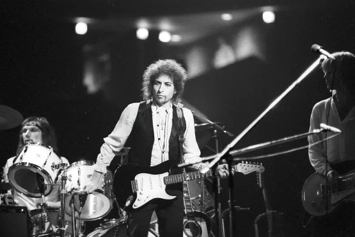Framed Print : Bob Dylan In Atlanta Framed Print : Bob Dylan In Atlanta