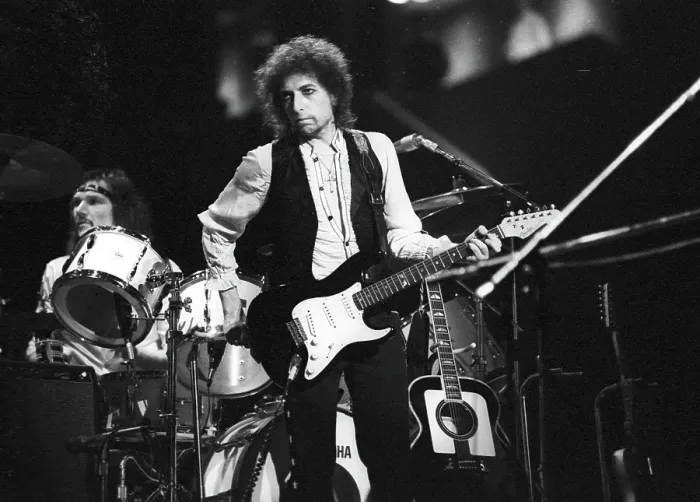 Framed Print : Bob Dylan In Atlanta Framed Print : Bob Dylan In Atlanta