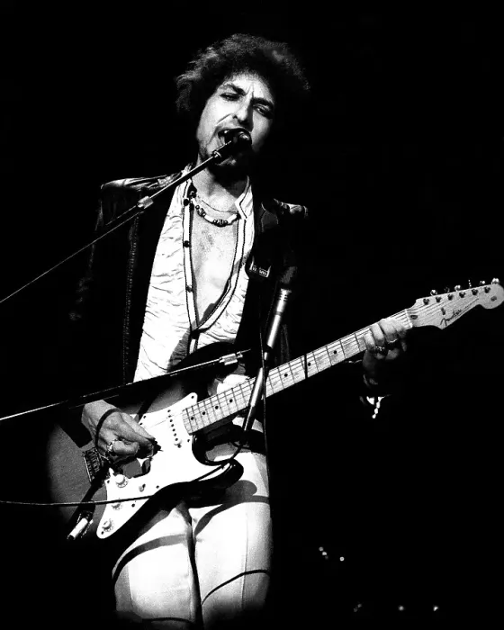 Framed Print : Bob Dylan Live Framed Print : Bob Dylan Live