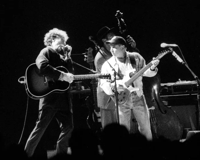 Framed Print : Bob Dylan Live