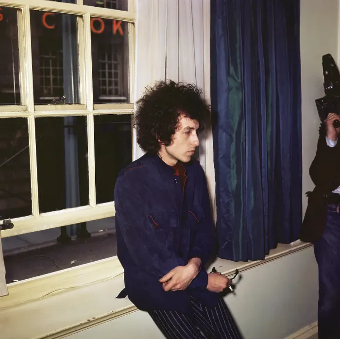 Framed Print : Bob Dylan In London, 65 Framed Print : Bob Dylan In London, 65