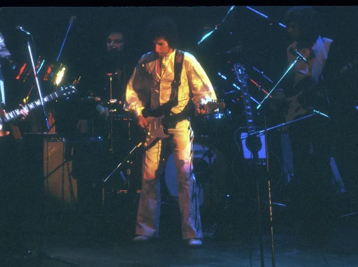 Framed Print : Bob Dylan Performing Framed Print : Bob Dylan Performing