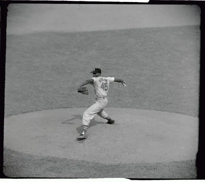 Framed Print : Bob Gibson in Action Framed Print : Bob Gibson in Action