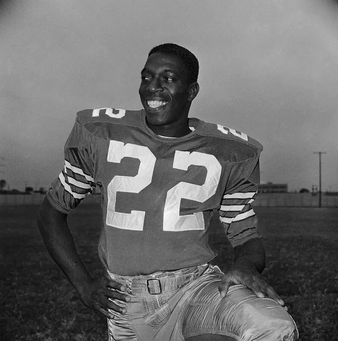 Framed Print : Bob Hayes of the Dallas Cowboys Posing in His Uniform
