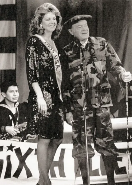 Framed Print : Bob Hope with Miss USA Julie Hayek Framed Print : Bob Hope with Miss USA Julie Hayek