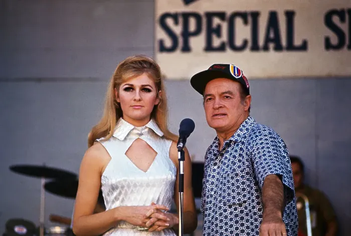 Framed Print : Bob Hope and Penelope Plummer Framed Print : Bob Hope and Penelope Plummer