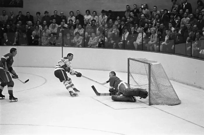Framed Print : Bob Pulford During The Stanley Cup Playoffs Framed Print : Bob Pulford During The Stanley Cup Playoffs