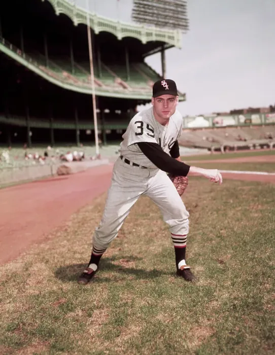 Framed Print : Bob Shaw of 1959 Chicago White Sox Framed Print : Bob Shaw of 1959 Chicago White Sox
