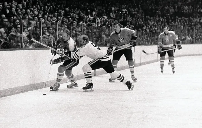 Framed Print : Bobby Hull Passing Puck to Teammate Framed Print : Bobby Hull Passing Puck to Teammate