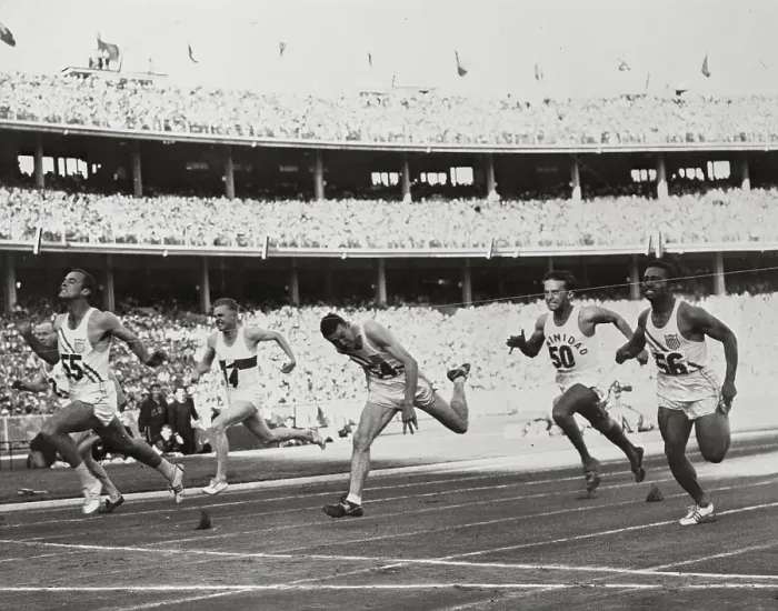 Framed Print : Bobby Morrow Winning Olympic Sprint