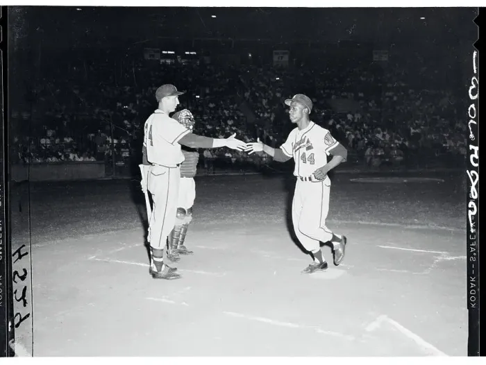 Framed Print : Bobby Thomson Congratulating Hank Aaron at Home Plate Framed Print : Bobby Thomson Congratulating Hank Aaron at Home Plate
