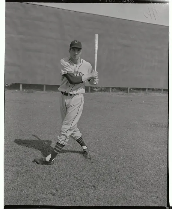 Framed Print : Bobby Thomson in Position with Baseball Bat Framed Print : Bobby Thomson in Position with Baseball Bat
