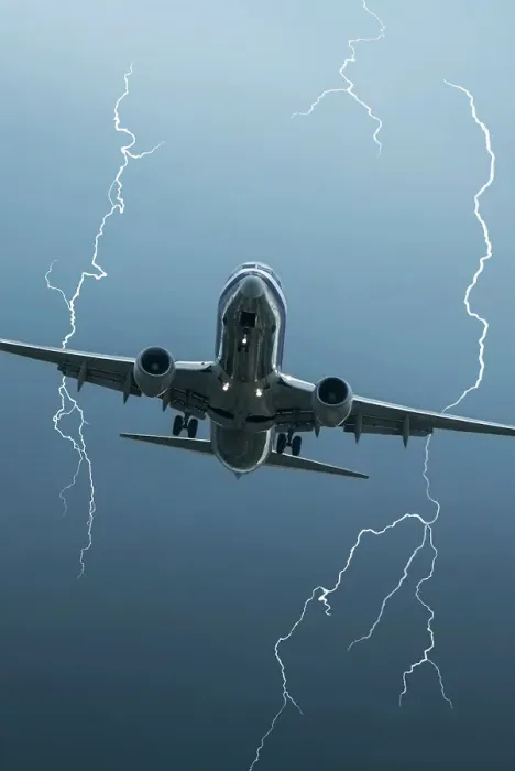 Framed Print : Boeing 737-400 Landing Framed Print : Boeing 737-400 Landing