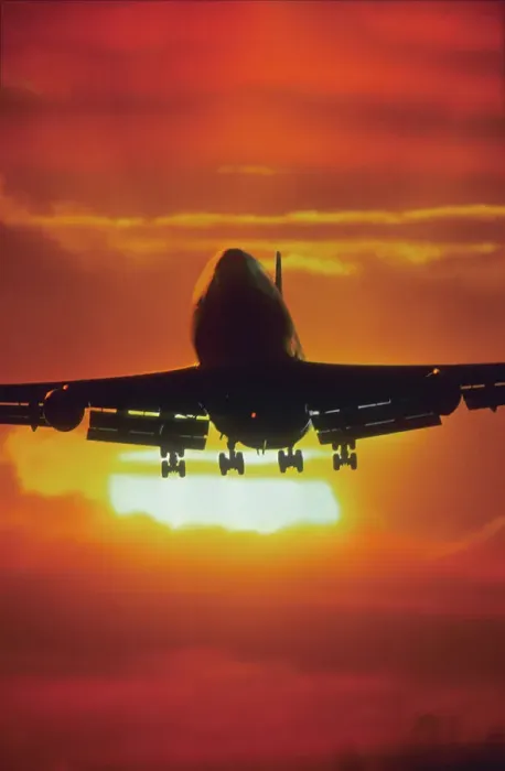 Framed Print : Boeing 747-200 Landing Framed Print : Boeing 747-200 Landing