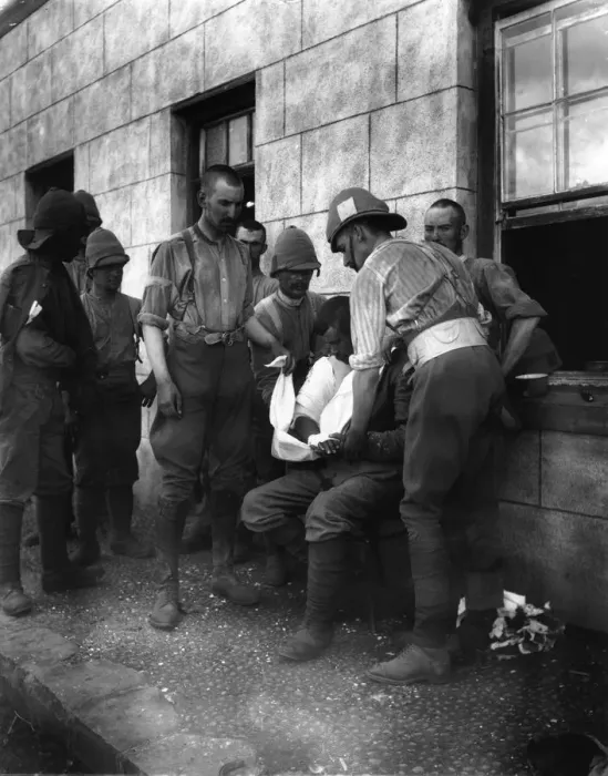 Framed Print : Boer War. circa 1900: Bandaging the wounded at a farmhouse during the Boer War Framed Print : Boer War. circa 1900: Bandaging the wounded at a farmhouse during the Boer War