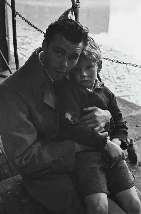 Framed Print : Bogarde's Sidekick Framed Print : Bogarde's Sidekick