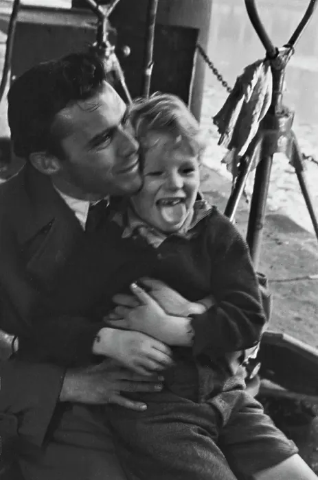 Framed Print : Bogarde's Sidekick Framed Print : Bogarde's Sidekick