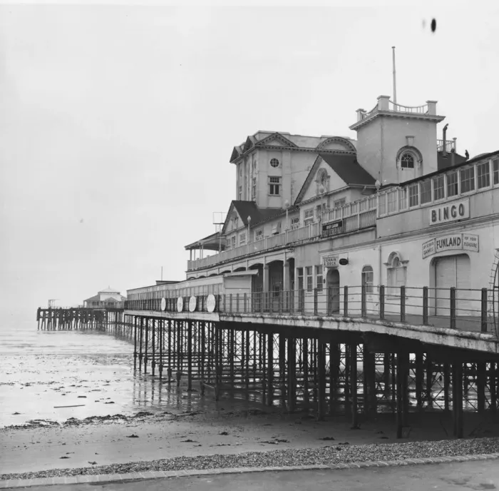 Framed Print : Bognor Pier 1963 Framed Print : Bognor Pier 1963