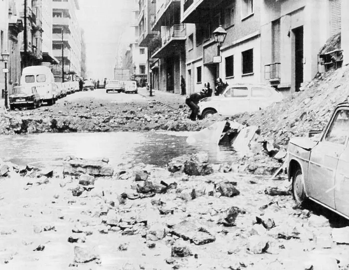 Framed Print : Bomb Torn Streets After Luis Carrero Blanco Assassination Framed Print : Bomb Torn Streets After Luis Carrero Blanco Assassination