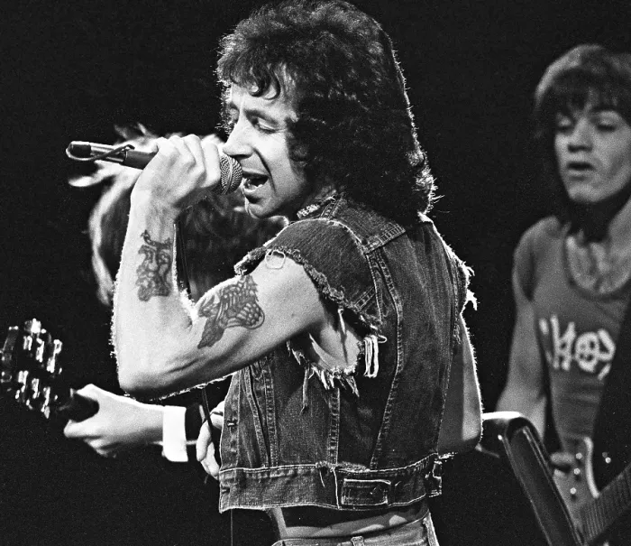 Framed Print : Bon Scott Of AC / DC Framed Print : Bon Scott Of AC / DC