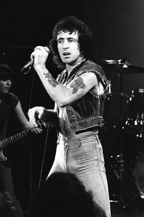 Framed Print : Bon Scott Of AC / DC Framed Print : Bon Scott Of AC / DC