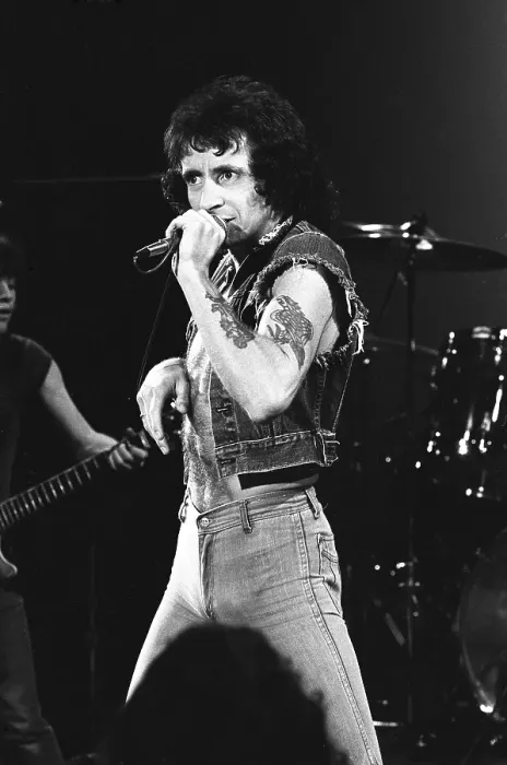 Framed Print : Bon Scott Of AC / DC