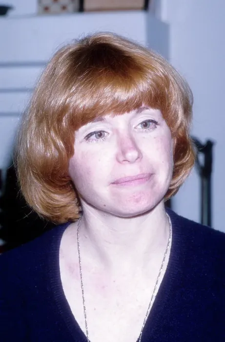 Framed Print : Bonnie Franklin Attends An Event Framed Print : Bonnie Franklin Attends An Event