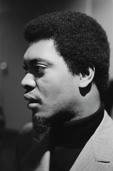 Framed Print : Booker T Jones Framed Print : Booker T Jones
