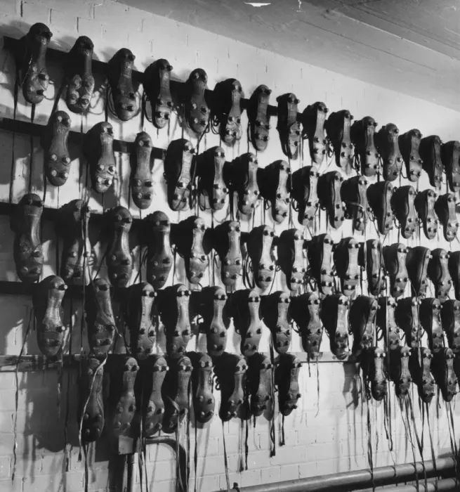 Framed Print : Boot Room. 1st December 1951: Arsenal FC boot room at Highbury Framed Print : Boot Room. 1st December 1951: Arsenal FC boot room at Highbury