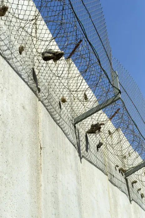 Framed Print : Border fortification between Israel and the Palestinian territories in the West Bank near Ramallah, Middle East