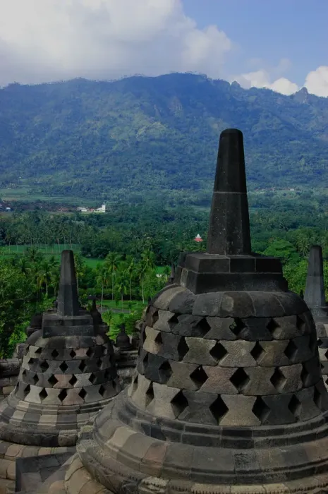 Framed Print : Borobudur stupas overlooking a mountain Framed Print : Borobudur stupas overlooking a mountain