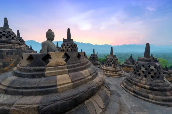 Framed Print : Borobudur temple, Central Java, Indonesia Framed Print : Borobudur temple, Central Java, Indonesia