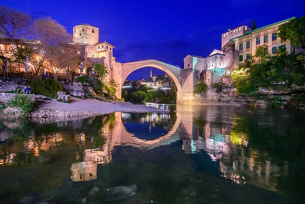 bosnia, herzegovina, bridge, building, stone, landmark, famous, historic, most, neretva