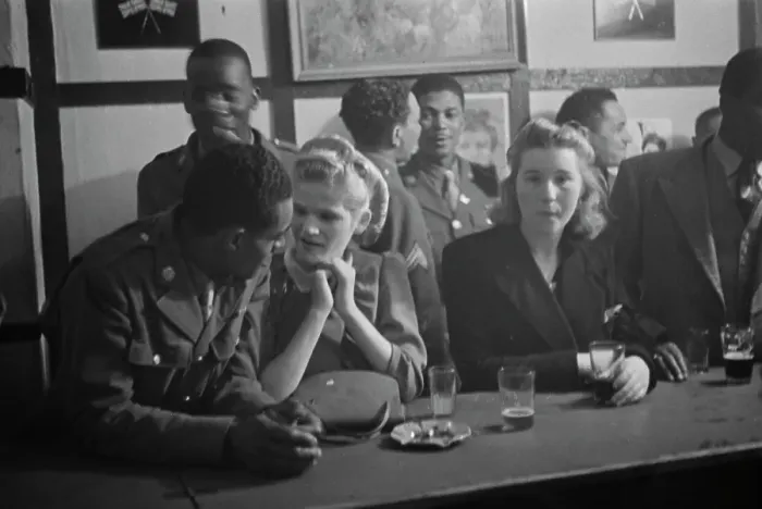 Framed Print : Bouillabaisse International Club, 1943