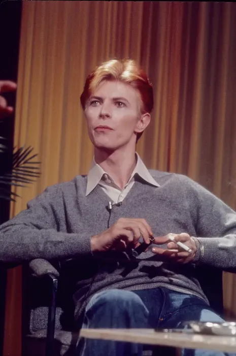 Framed Print : Bowie On Good Morning America Framed Print : Bowie On Good Morning America