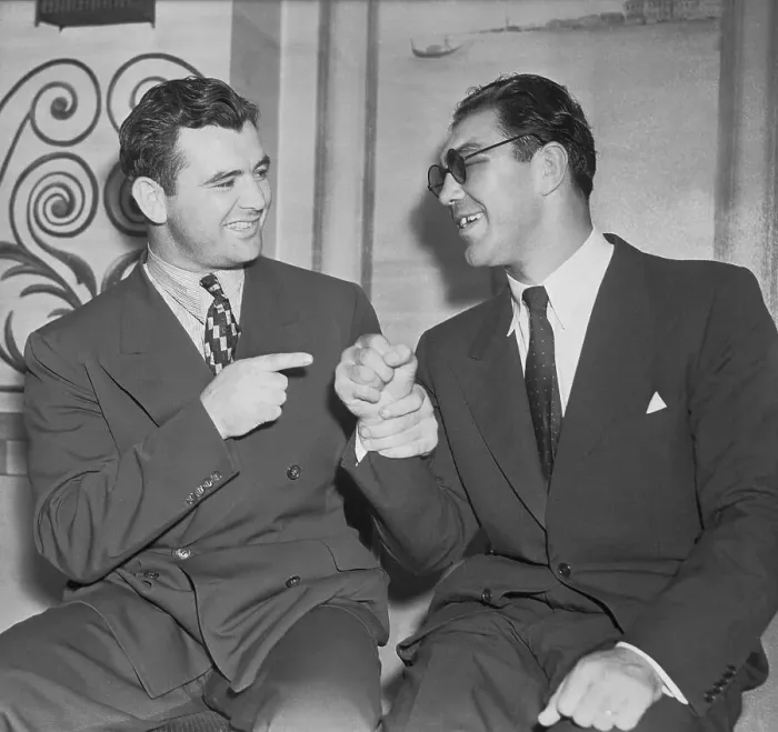 Framed Print : Boxers James J. Braddock and Max Schmeling