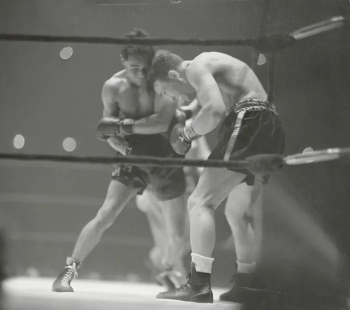 Framed Print : Boxing Action with Henry Armstrong and Lou Ambers Framed Print : Boxing Action with Henry Armstrong and Lou Ambers