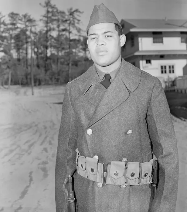 Framed Print : Boxing Champion Joe Louis in Military Uniform at Camp Framed Print : Boxing Champion Joe Louis in Military Uniform at Camp
