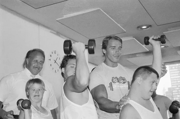 Framed Print : Boys Lifting Weights With Arnold Schwarzenegger Framed Print : Boys Lifting Weights With Arnold Schwarzenegger