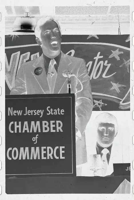 Framed Print : Bill Bradley Campaigning Framed Print : Bill Bradley Campaigning