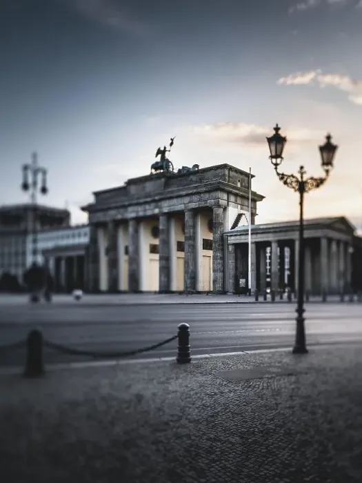 Framed Print : Brandenburg Gate, Berlin, Germany Framed Print : Brandenburg Gate, Berlin, Germany