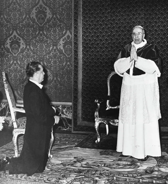 Framed Print : Brazilian Pres. Kneeling Before Pope Framed Print : Brazilian Pres. Kneeling Before Pope