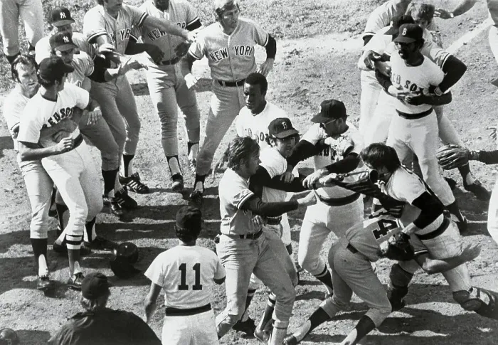 Framed Print : Breaking Fight Between Carlton Fisk and Gene Michael Framed Print : Breaking Fight Between Carlton Fisk and Gene Michael