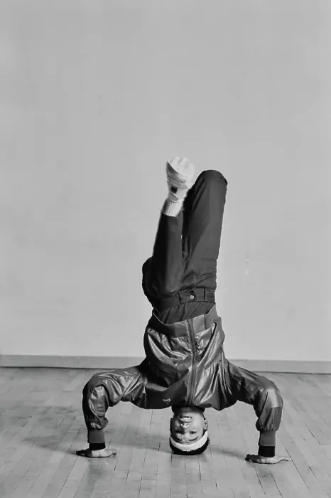 Framed Print : Breaking Moves - Headstand Freeze Framed Print : Breaking Moves - Headstand Freeze