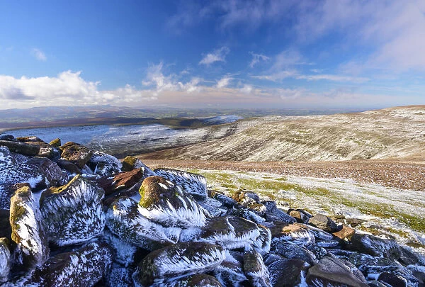 The Brecon Beacons seen from Pen y Gadair Fawr in the Black Mountains in the snow