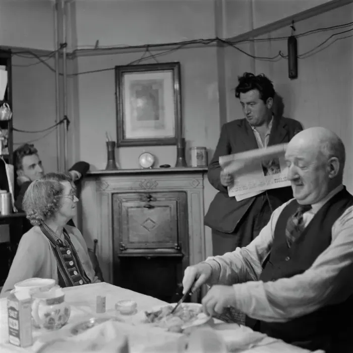 Framed Print : Brendan Behan And Family, 1954 Framed Print : Brendan Behan And Family, 1954